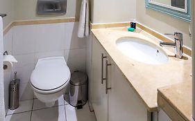 Lagoon Beach Hotel Apartments